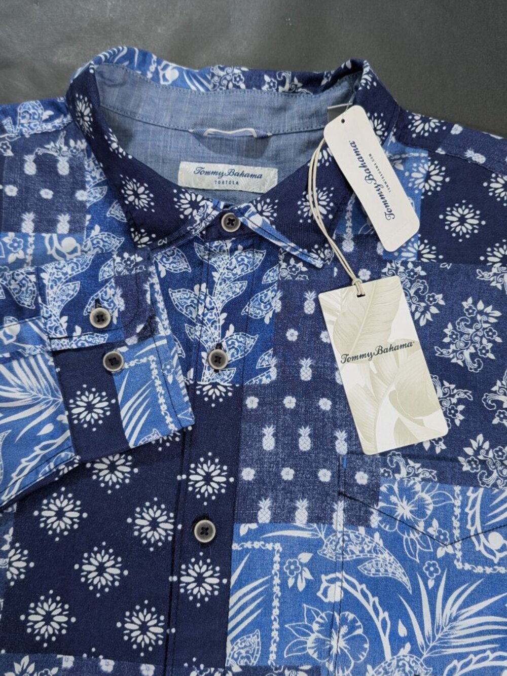 $138 Tommy Bahama Tortola Bandana Blues Classic Fit Shirt Size 2XL Tencel Cotton